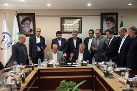 مراسم امضای تفاهم نامه همکاری جهاددانشگاهی با ستاد اجرایی فرمان امام(ره)