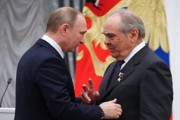 Путин вручит Шаймиеву высшую награду России