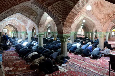 مسجد 63 ستون بازار تبریز در ماه رمضان