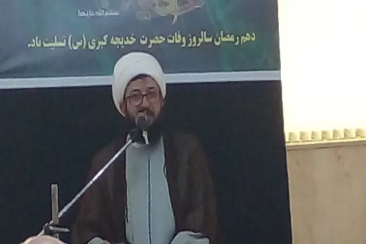 حضرت خدیجه(س) بهترین الگوی انفاق در راه اسلام است