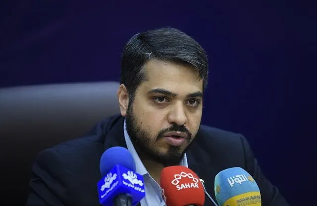 المان «سعدی» از جنس برنز ساخته می‌شود