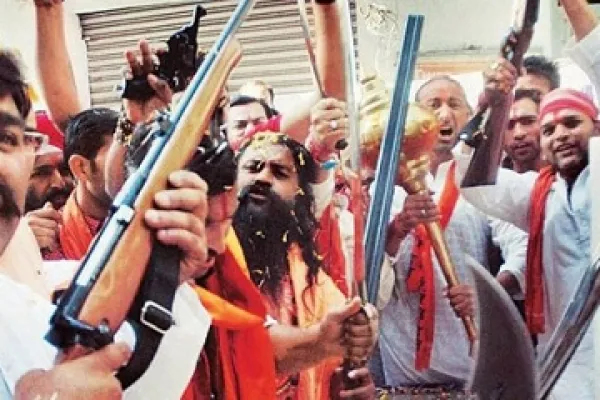 মুসলিম সেজে মুসলিমদের কলঙ্কিত করার আরএসএস ষড়যন্ত্র!
