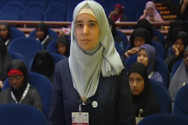 Ang Babaeng Palestino ay Naging Pangalawa sa Paligsahan ng Qur’an sa Tatarstan