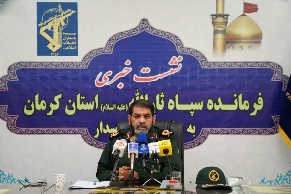 سپاه یک نیروی نظامی نیست