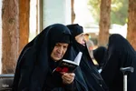 قرائت دعای عرفه در باغ رضوان اصفهان