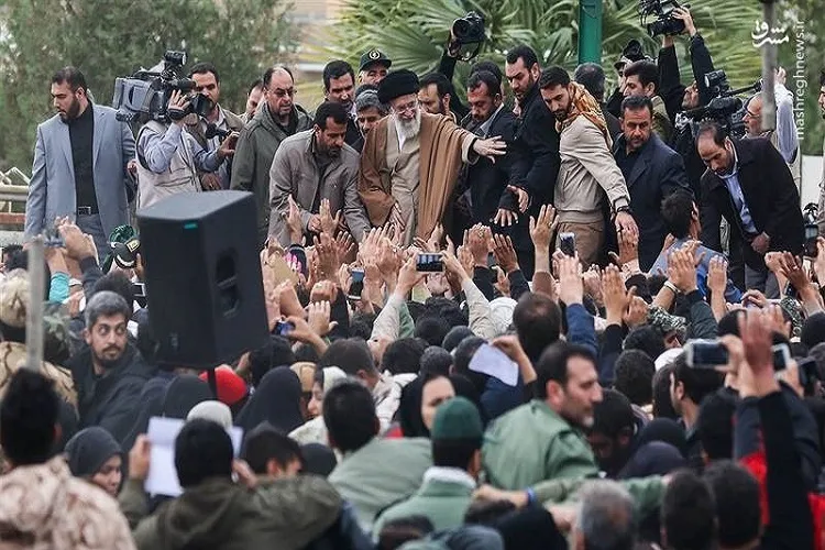 مردمی بودن؛ شاخص مبنایی انتخاب مسئولان در تفکر حکمرانی دینی مقام معظم رهبری