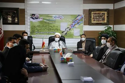 معلمان دانش‌آموزانی در تراز انقلاب اسلامی تربیت کنند