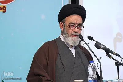 حجت‌الاسلام والمسلمین آل‌هاشم، نماینده ولی فقیه در آذربایجان‌شرقی در همایش علمی وحدت حوزه و دانشگاه در تبریز