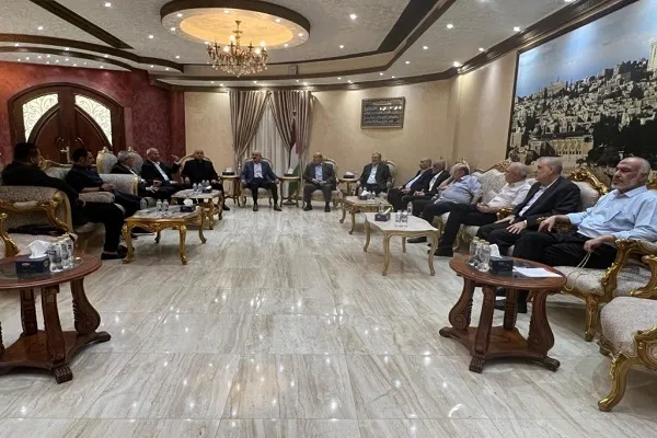 تأکید بر توقف جنگ و رفع محاصره غزه در نشست گروه‌های فلسطینی در قاهره