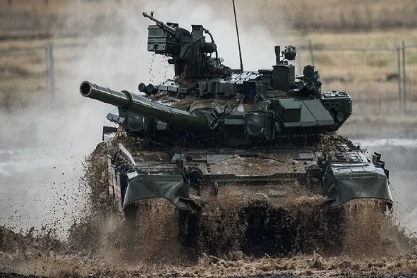 عراق سری جدید تانک روسی T-90 را تحویل گرفت