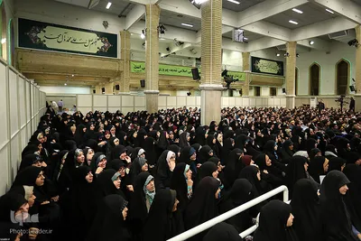 دیدار جمعی از دانشجویان با رهبر انقلاب