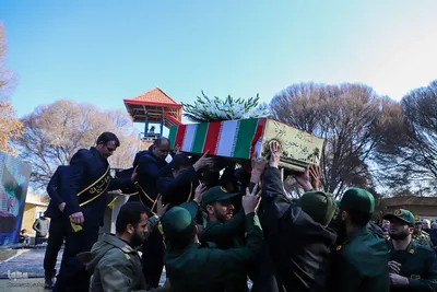 تشییع پیکر مطهر پنج شهید گمنام در تبریز‎