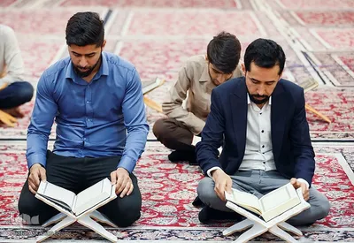 Koranlesung findet täglich im Heiligen Schrein von Imam Hussein (as.) statt