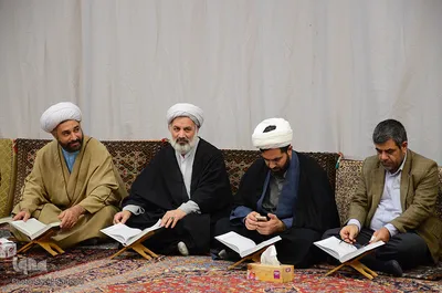 جلسه تفسیر قران در آذربایجان شرقی‎