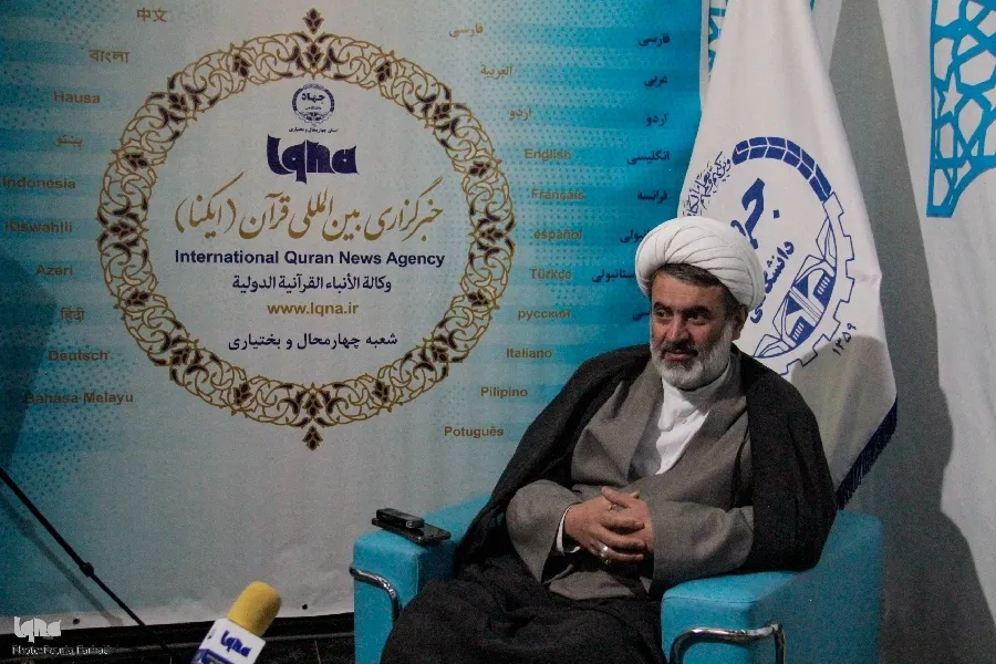 نمایشگاه، بستر شکل‌گیری گفت‌و‌گوهای قرآنی است