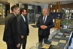 Quranın əlyazma nüsxəsi farsca tərcüməsi ilə Sarayevoda saxlanılır