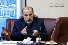 نشست بررسی تعیین راهبردهای ارتقاء آموزش عمومی قرآن کریم