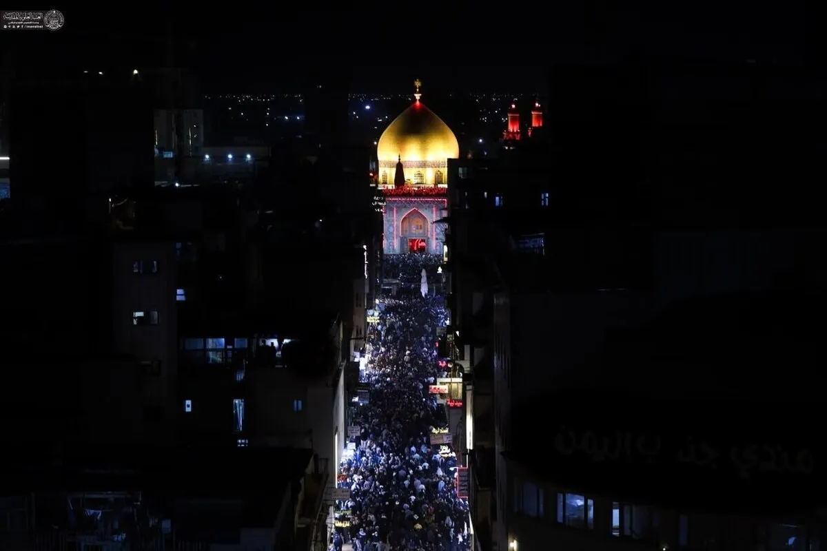 Gambar-gambar Udara Makam Suci Imam Ali (as) pada Malam Tanggal 21 Ramadhan