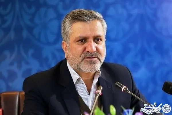 انس با قرآن نوع‌دوستی را به همراه دارد