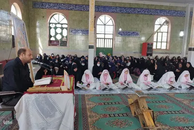 اولین کرسی تلاوت قرآن دانش آموزی به مناسبت ایام دهه فجر در علوی ملایر