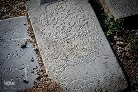 تخت فولاد؛ سرزمین نماد‌ها و نشانه‌ها