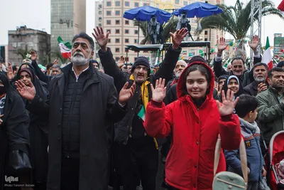 جشن بزرگ نیمه شعبان از میدان هفتم تیر تا ولیعصر (عج)