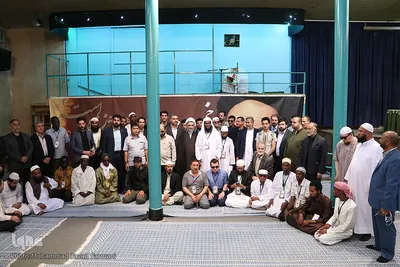بازدید متسابقین خارجی از بیت امام خمینی(ره)