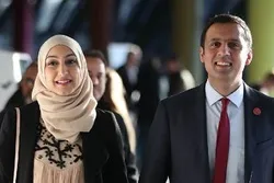 Şotlandiyada müsəlman siyasi partiyanın lideri seçildi