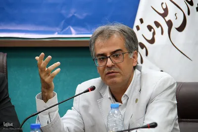 نشست خبری رئیس پارک علم و فناوری یزد