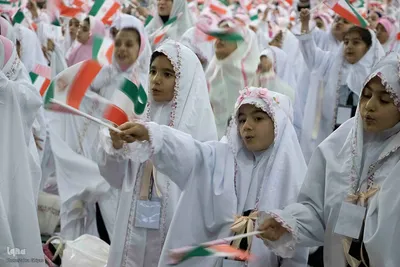 جشن تکلیف ۵ هزار نفری دختران در تبریز