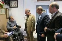 جانبازان نماد ایثار و جانفشانی در راه اسلام و انقلاب هستند