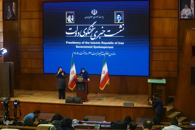 نشست خبری سخنگوی دولت و رئیس سازمان حفاظت محیط زیست