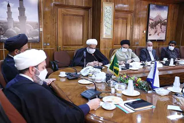 امضای تفاهمنامه سازمان فرهنگ و ارتباطات اسلامی با بعثه حج رهبری