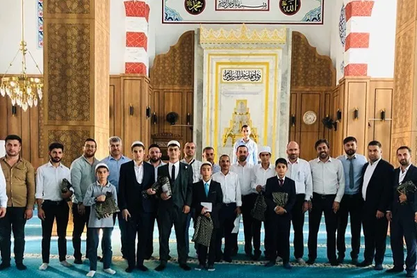 Kur'an Kursu öğrencileri Kur'an-ı Kerim'i güzel okumak için yarıştı