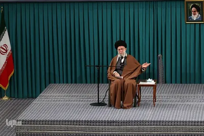 دیدار رمضانی جمعی از دانشجویان با رهبر معظم انقلاب