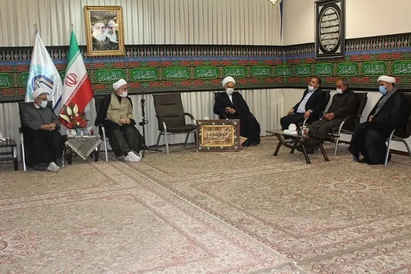 حمایت از اجرای فعالیت‌های فرهنگی و دینی در کردستان