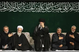 عزاداری شب عاشورای حسینی با حضور رهبر معظم انقلاب