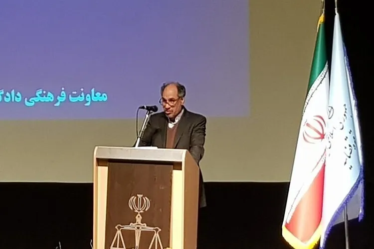 وجود اختلاف بین خانواده‌‌ها، هزینه‌ اجتماعی به‌دنبال دارد