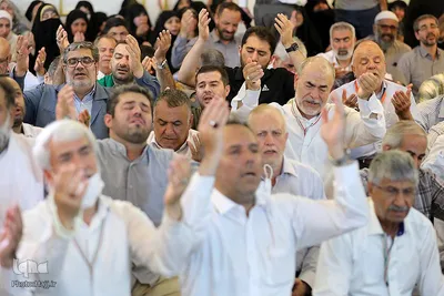 مراسم دعای کمیل زائران ایرانی در مدینه منوره