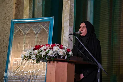 بزرگداشت صائب تبریزی در کنار مقبره صائب