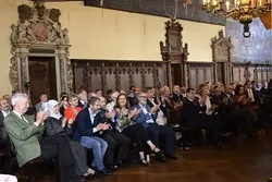 Bürgermeister empfängt Muslime zum Ramadanfest im Rathaus