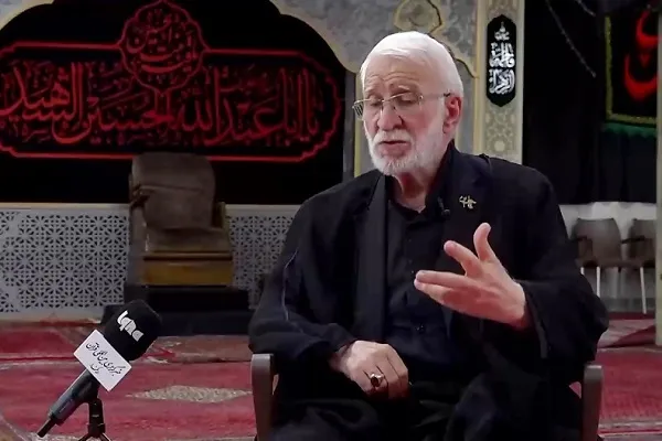 مداحان در محضر عالمان ربانی درس اخلاق و تقوا بیاموزند