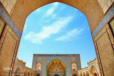 Die Große Atiq-Moschee in Qom