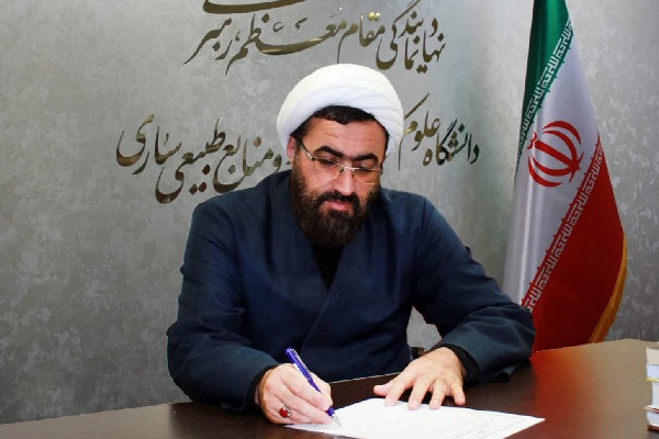 حجت‌الاسلام والمسلمین عباداله فضلیان‌کاری، مسئول نهاد نمایندگی مقام معظم رهبری در دانشگاه علوم کشاورزی و منابع طبیعی ساری