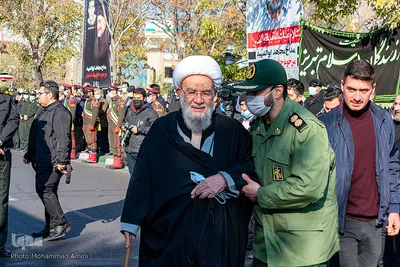 مراسم تشییع حاج بیوک آسایش مداح اهل‌بیت(ع) و رزمنده دوران دفاع مقدس‎‎