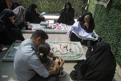 لحظه تحویل سال ۱۴۰۴ در حرم حضرت شاهچراغ (ع)