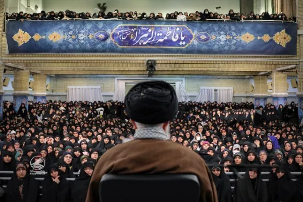 فردا؛ سخنرانی رهبر معظم انقلاب در دیدار هزاران نفر از بانوان