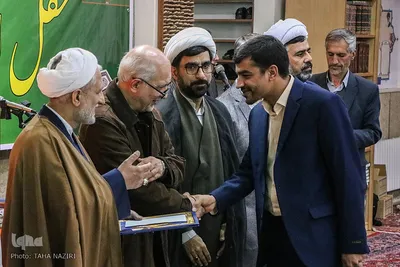 مراسم تقدیر از برگزیدگان مسابقات قرآن - اراک/عکاس:طاها نظیری