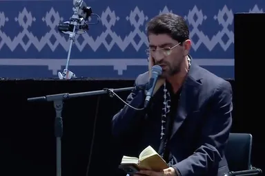 فیلم | تلاوت «مهدی عادلی» در مصلی تهران