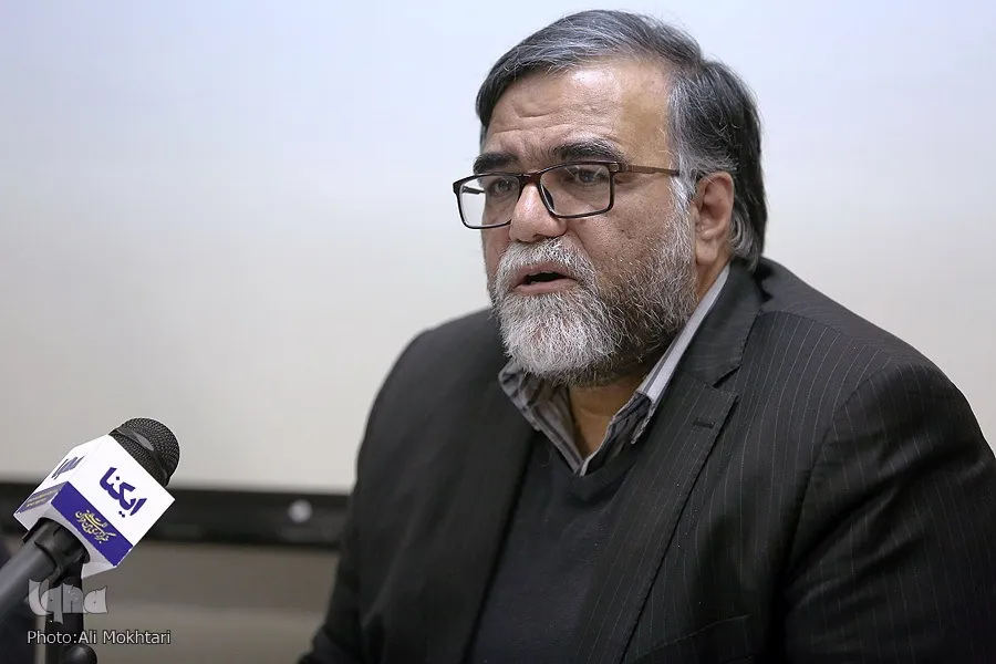 لزوم الگوسازی از زنده‌یاد کاظمی‌آشتیانی به جای اسطوره‌سازی